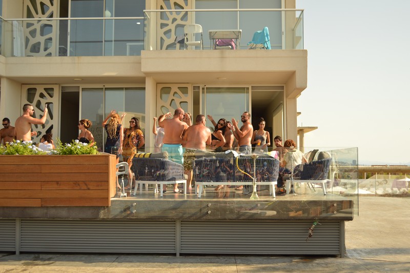 Sunday Pool Party at Whitelace
